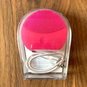 FOREO Luna Mini (Never Used!)